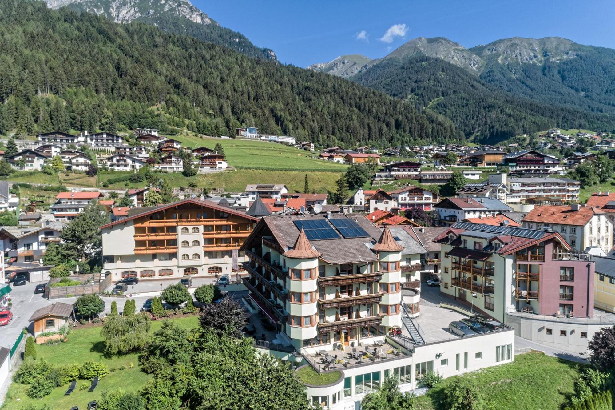 Das Posthaus Stubai&Smart Hotel Fulpmes Dış mekan fotoğraf